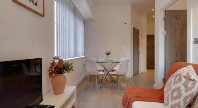 Апартаменты c 1 комнатой Stunning 1-Bed Deluxe Apartment in Slough