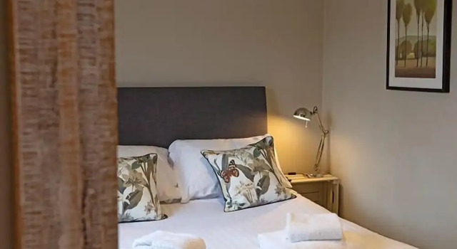 Номер Comfort The Bell Inn Hotel