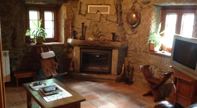 Quinta Do Circo - Serra Da Estrela - Turismo Rural, Забронировать Отель Кортеш-ду-Мейю Cova da Beira