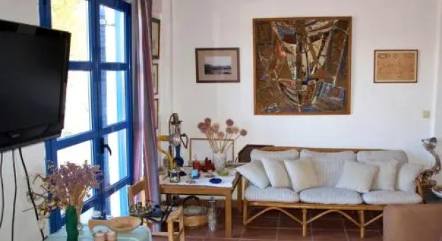 VILLA OTZIAS, Забронировать Апартаменты/квартира Отзиас Кея