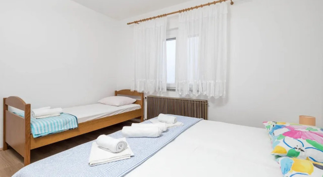 Beautiful Home in Sveti Juraj With 2 Bedrooms and Wifi