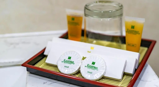 Апартаменты Deluxe Collection O Emerald Luxury Apartment - Near SECC