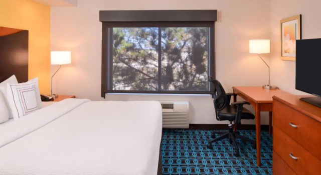 Номер Deluxe Fairfield Inn by Marriott Hattiesburg