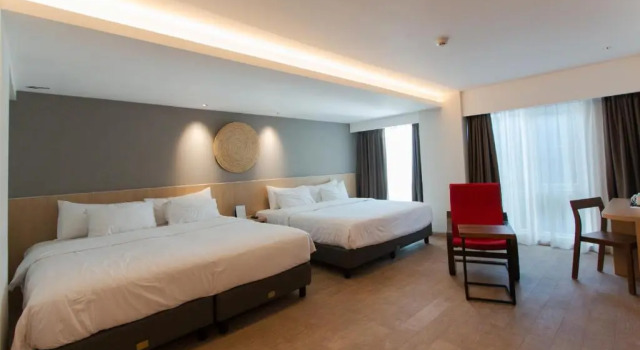Четырёхместный семейный номер Standard Aveta Hotel Malioboro