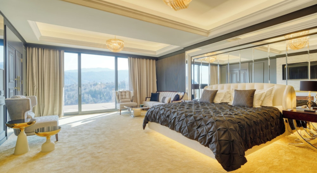 Imperia Luxury Vila, Rezervovat Hotel Hotely v Prahova Valley s parkováním, Parkování