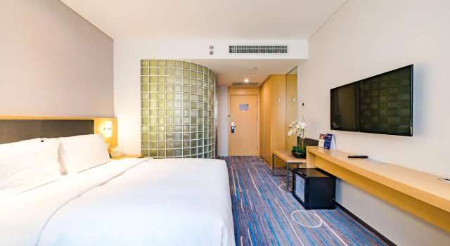 Номер Standard Holiday Inn Express Shijiazhuang Heping by IHG