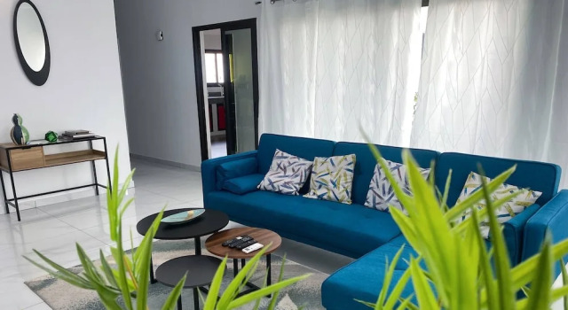 Elegant 2-bedroom Apartment in Chic Abidjan Neighborhood, Boek Appartement Abidjan Abidjan