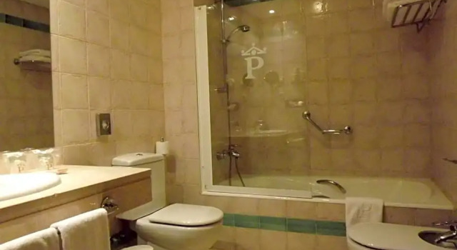 Номер Standard Дуплекс c 1 комнатой Parador de Alcañiz