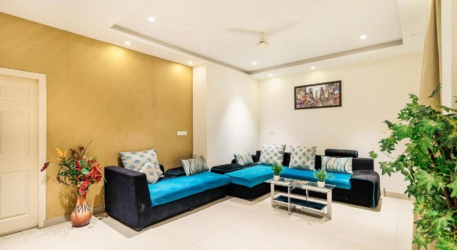 Smile Hotels by OYO Rooms, Забронировать Отель Отели штата Карнатаки 3 звезды, 3*