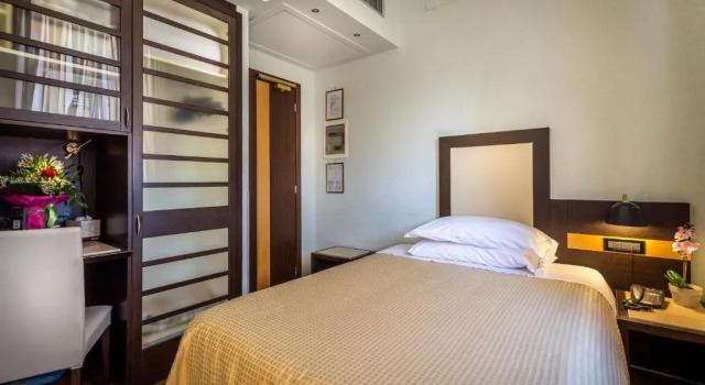 Двухместный номер Standard Hotel Duomo Firenze