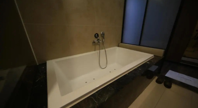 Люкс Brown Dot Hotel Beomil