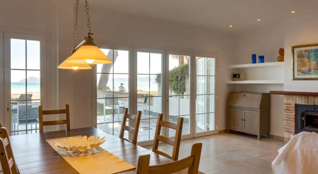 Villa Garballons 9 Alcudia - Sea Front by PriorityVillas, Book Villa 3-Star Hotels in Alcudia, 3*