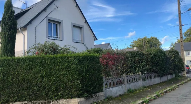 Manurêva, Rezerwuj Hotel Dinan 