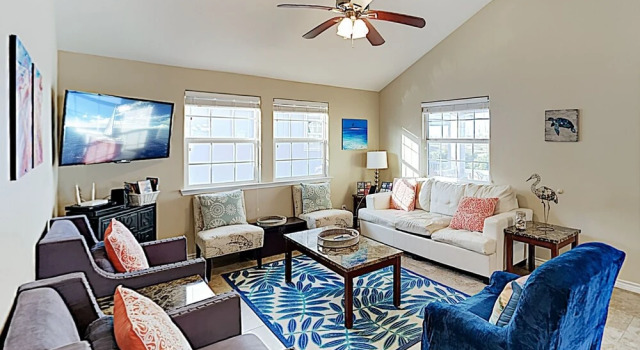 103vivie 3 Bedroom Home