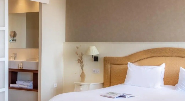 Полулюкс Domaine des Dryades - Hôtel & Spa