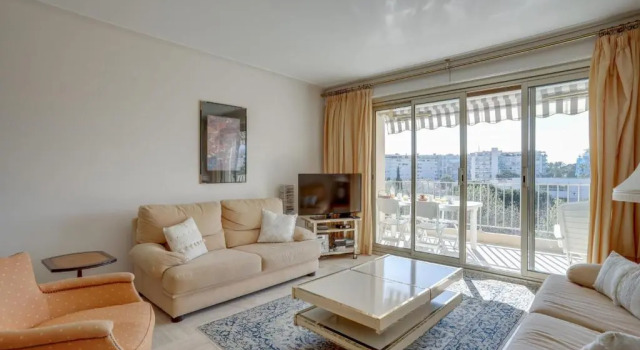 85 Sq.M. 3 Bdrm Apartment Pointe Croisette/Beaches by Olidesi, Забронировать Апартаменты/квартира Отели Канн с парковкой, рядом с La Californie, Парковка