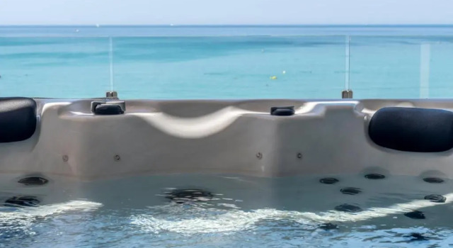 Апартаменты с 2 комнатами с видом на море Apartaments Delfin