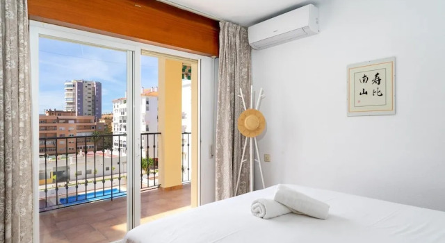 Excellent Apartment with Pool and View Ref 138