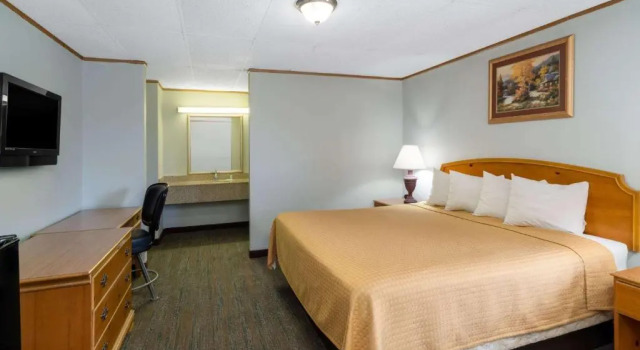 Номер Standard Pigeon Forge Parkway Inn