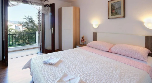 Svoboda Gordana 3, Prenota Hotel Hotel a Isole Quarnerine con parcheggio, Parcheggio