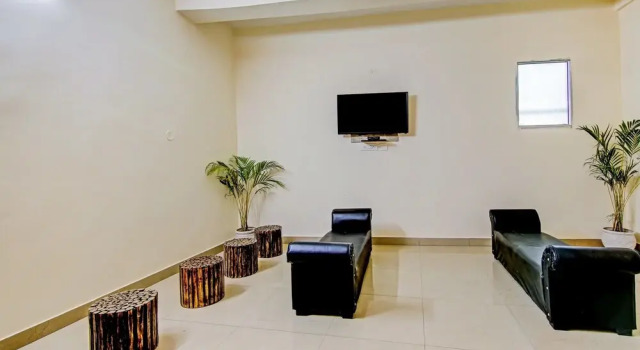 Oyo 47394 Hotel Green Olive