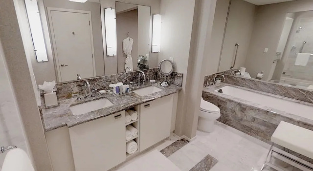 Апартаменты Beachfront Condo in Central Beach