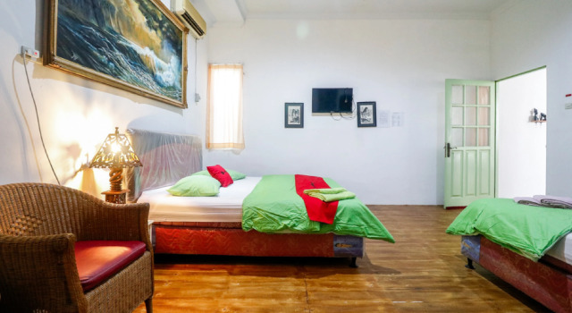 RedDoorz near Kartini Mall Lampung, Book Hotel Bandar Lampung Sumatra