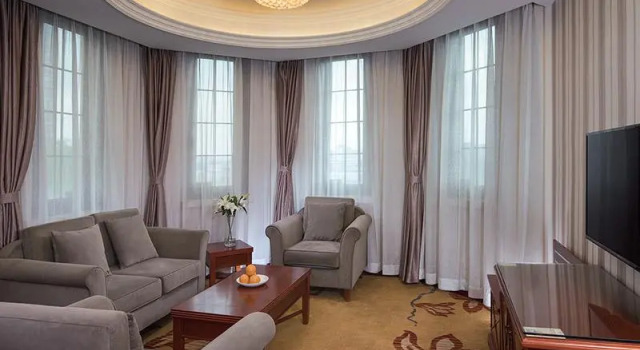 Люкс Deluxe Vienna 3 Best Hotel Shanghai Hongqiao Hub Jindu Road