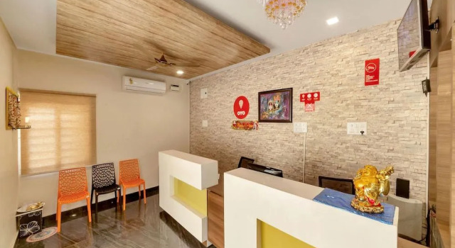 OYO 12231 Sai Vihar, Rezerwuj Hotel Hotele w Andhra Pradesh z parkingiem, Parking