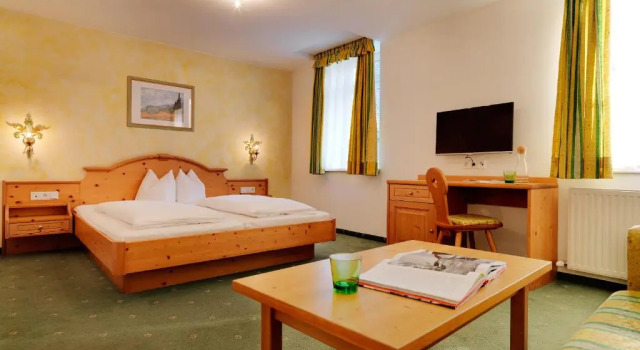 Posthotel, Rezervovat Hotel Hotely v Tyrolsko se snídaní, Snídaně