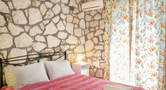 Harmony Villa 1 - 2bedrooms, Sleeps 6, Wifi, Parking, Near Laganas Beach