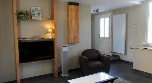 Charmant Gîte à Pans de Bois près du Lac du Der - Jardin Privatif et Activités Nautiques - FR-1-611-16, Prenota Hotel Frampas Champagne-Ardenne
