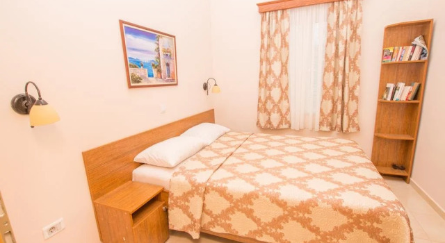 Villa Del Mar, Book Villa Hotels in Sutomore with Breakfast, Breakfasts