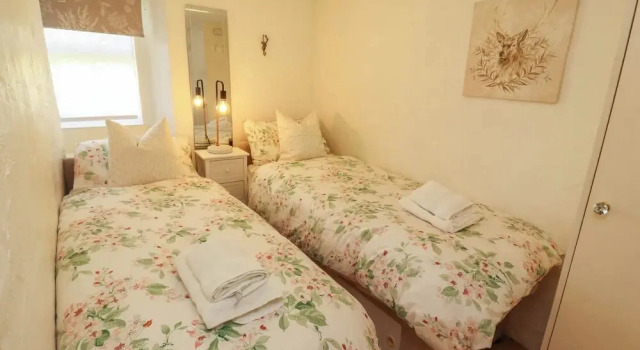 Meadow Cottage, Book Feriehus Hoteller i Cumbria med parkering, Parkering