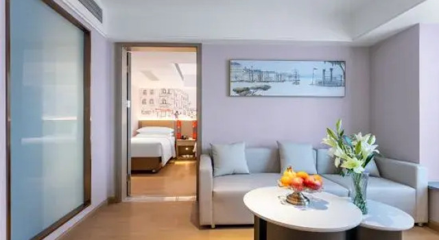 Люкс Vienna 3 Best Hotel (Zhangjiagang Jingang Road)