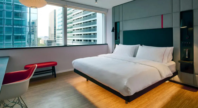 Двухместный номер Standard citizenM Austin Downtown