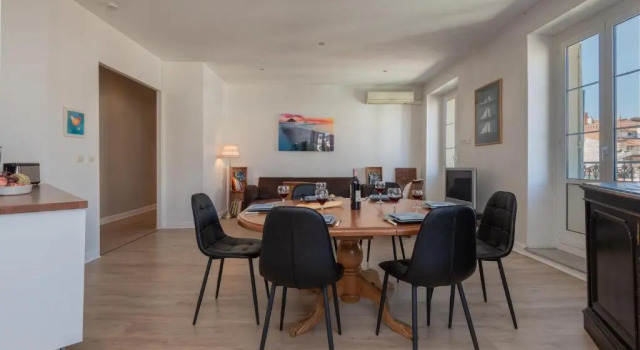 "Le Sky" by EnjoyNice - 3-bedroom apartment with Airco and balcony, Забронировать Апартаменты/квартира Отели Ниццы с парковкой, Парковка