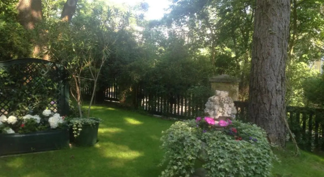 Exquisites Gartenapartment in eleganter Jugendstilvilla