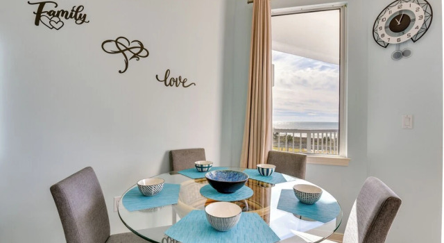 Апартаменты Sunny Fort Walton Beach Condo - Walk to Ocean!