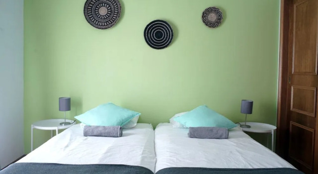 Baleal GuestHouse, Rezervovat Hotel Hotely v Oeste s parkováním, Parkování