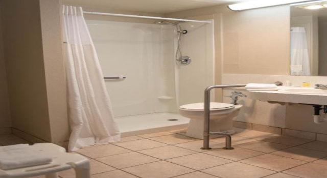 Четырёхместный номер Standard Days Inn by Wyndham Waynesboro