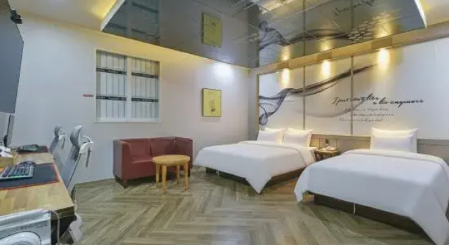 Suite Palace Hotel