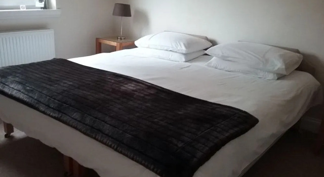 Shangri-la bed and breakfast, Book Hotel Leuchars Fife