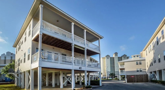 Spinnaker Pointe Unit 4B, Boek Appartement Hotels in Alabama met parkeren, Parkeren