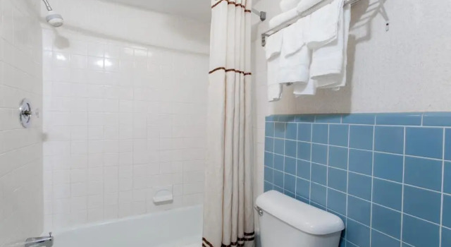 Люкс Days Inn by Wyndham Wilmington Brandywine
