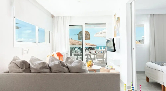 Sunwing Arguineguin Seafront, Забронировать Отель Отели Паталавака 3 звезды, рядом с Playa de la Lajilla - Arguineguin, 3*