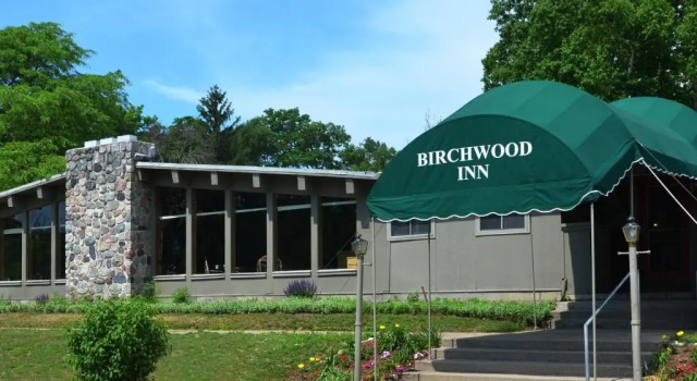 Birchwood Inn, Buchen Sie Hotel Harbor Springs Michigan