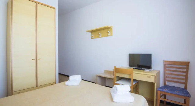 Трёхместный номер Standard с балконом Florida Park Hotel