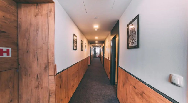 Трёхместный номер Deluxe Orange Hotel