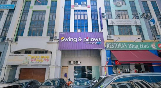 Swing & Pillows - KL Kuchai Lama, Забронировать Отель Недорогие отели Куала-Лумпура, рядом с Арена «Мега Стар», недорого